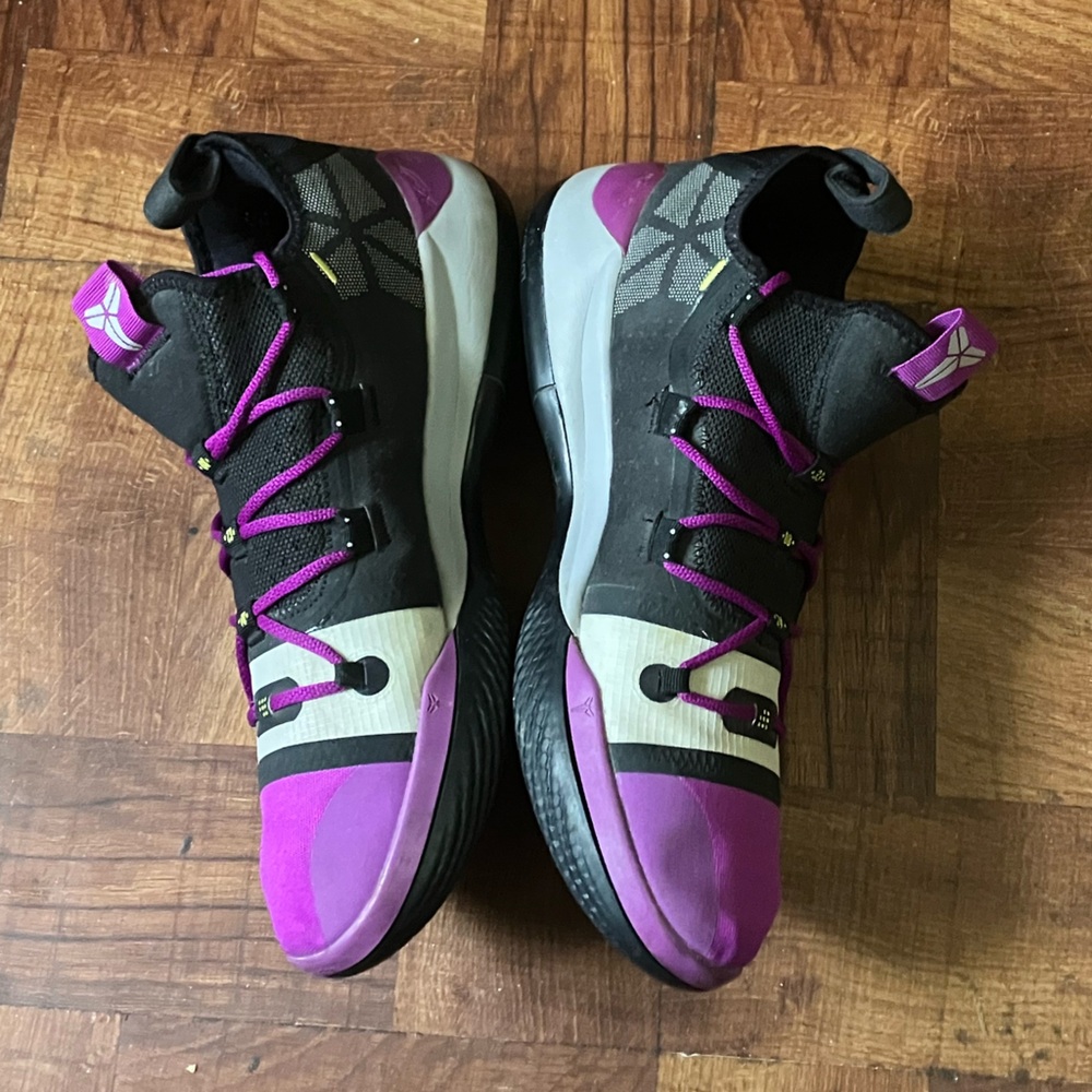 Nike KOBE AD Exodus 2018 LA LAKERS  Purple Black Mamba Grey AV3555-002 Sz 13 - Picture 3 of 16